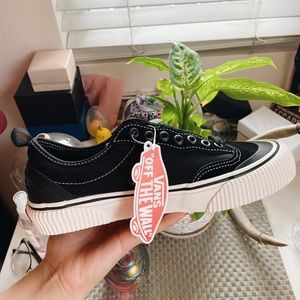 Vans !